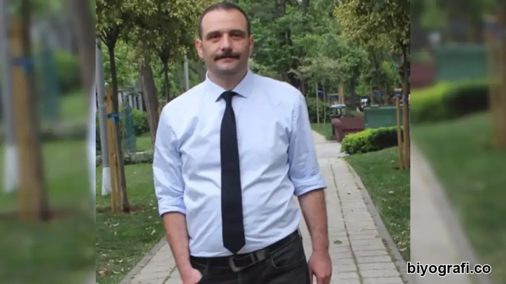 Aytunç Erkin kimdir
