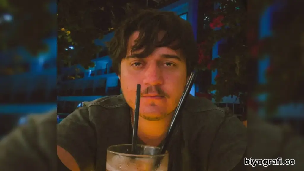 mevtcan bahav kimdir