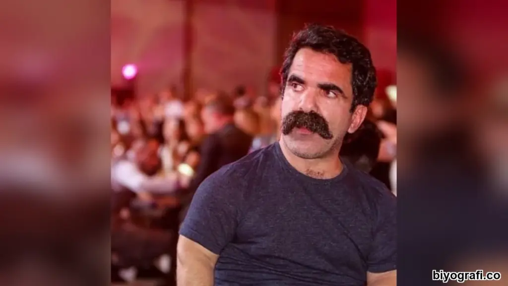 Alparslan Özmol Kimdir, Kaç Yaşında, Nereli, Boyu Kaç Biyografi.co 2