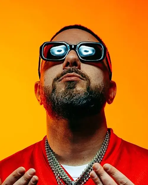 Murda Kimdir