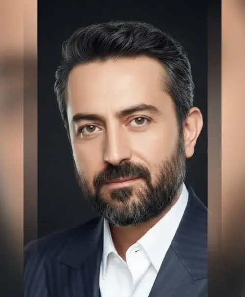 Nail Kırmızıgül