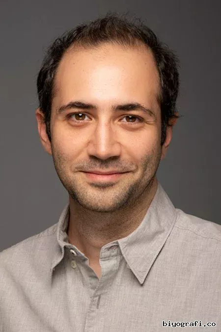 Sarp Bozkurt portre