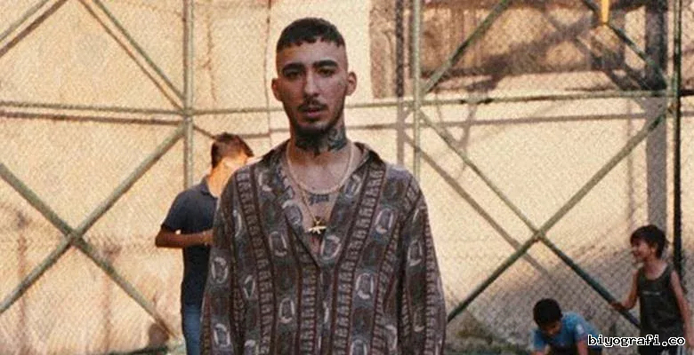 Uzi